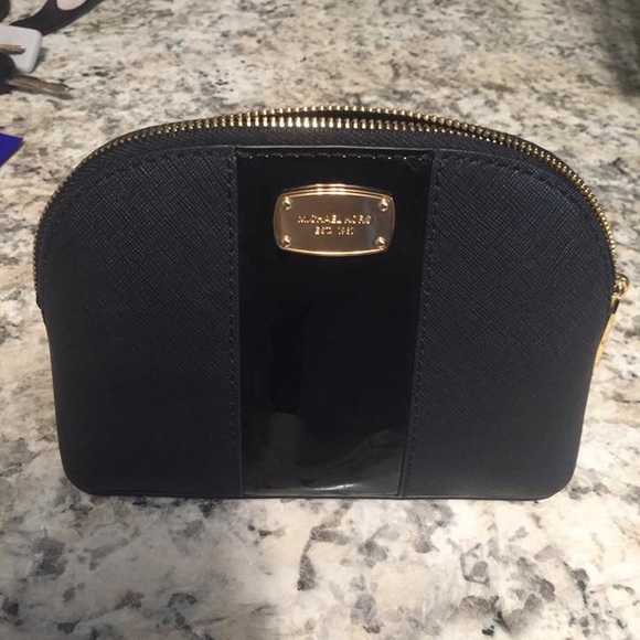Michael kors makeup bag black Clearance